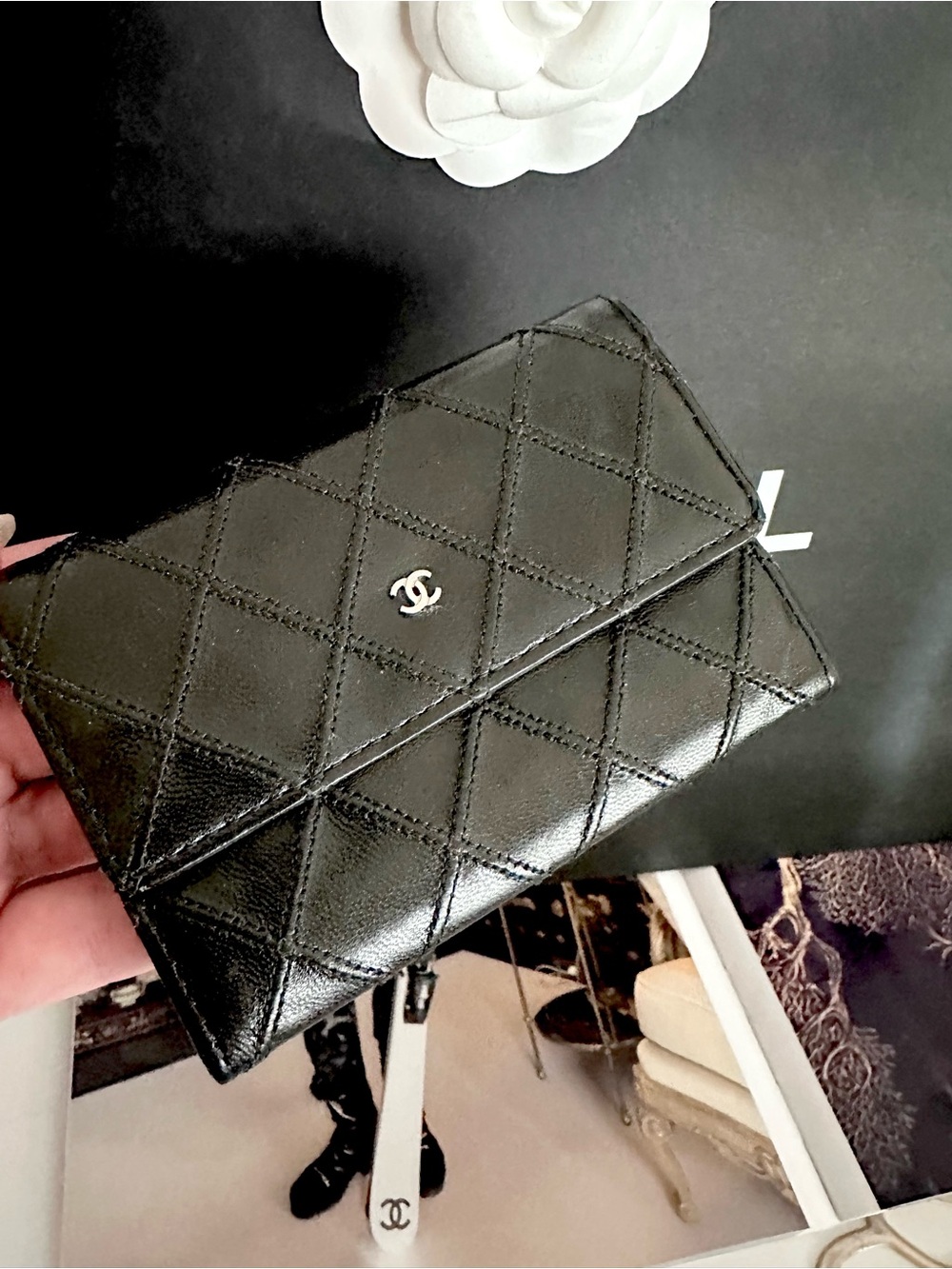 CHANEL Card Holder Quilted - Picture 8 of 11